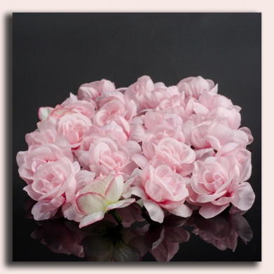 Róża główka 12 szt 4 cm Pink